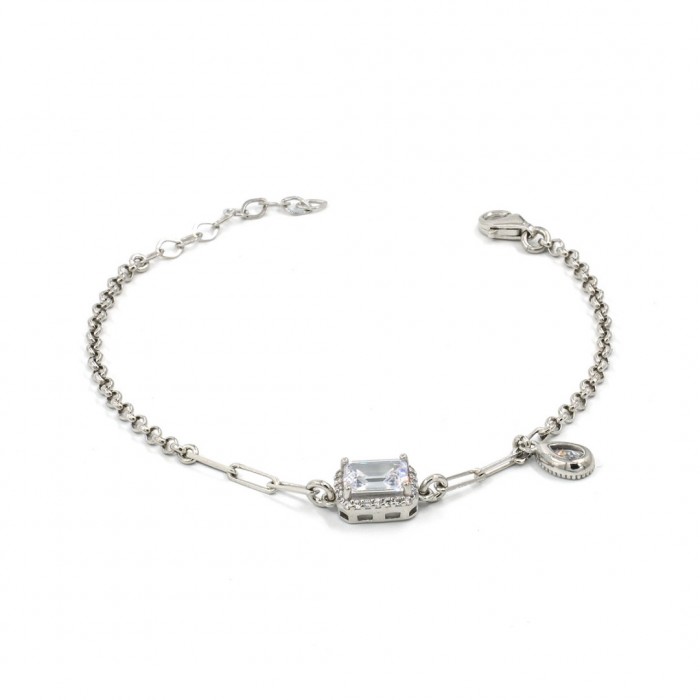 Women's Bracelet Made of 925 Sterling Silver and Beautiful Zircon Stone