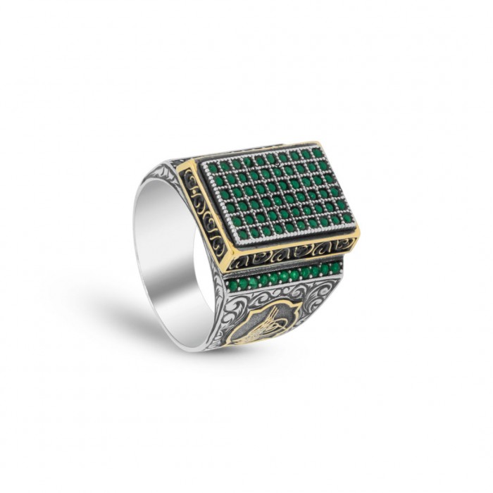 Sterling Silver Ring with Green Zircon – Polished Elegance and Healing Properties