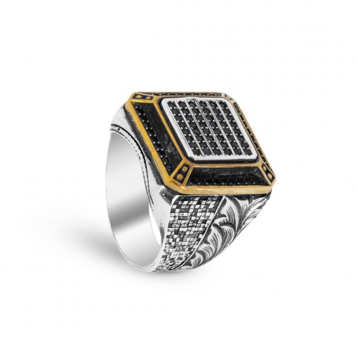 Exquisite Silver Ring with Intricate Engravings and Zircon Stone Accents