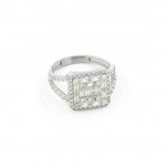 Chic Women's Rings: 925 Sterling Silver Ring for Women Studded with Zircon Stone